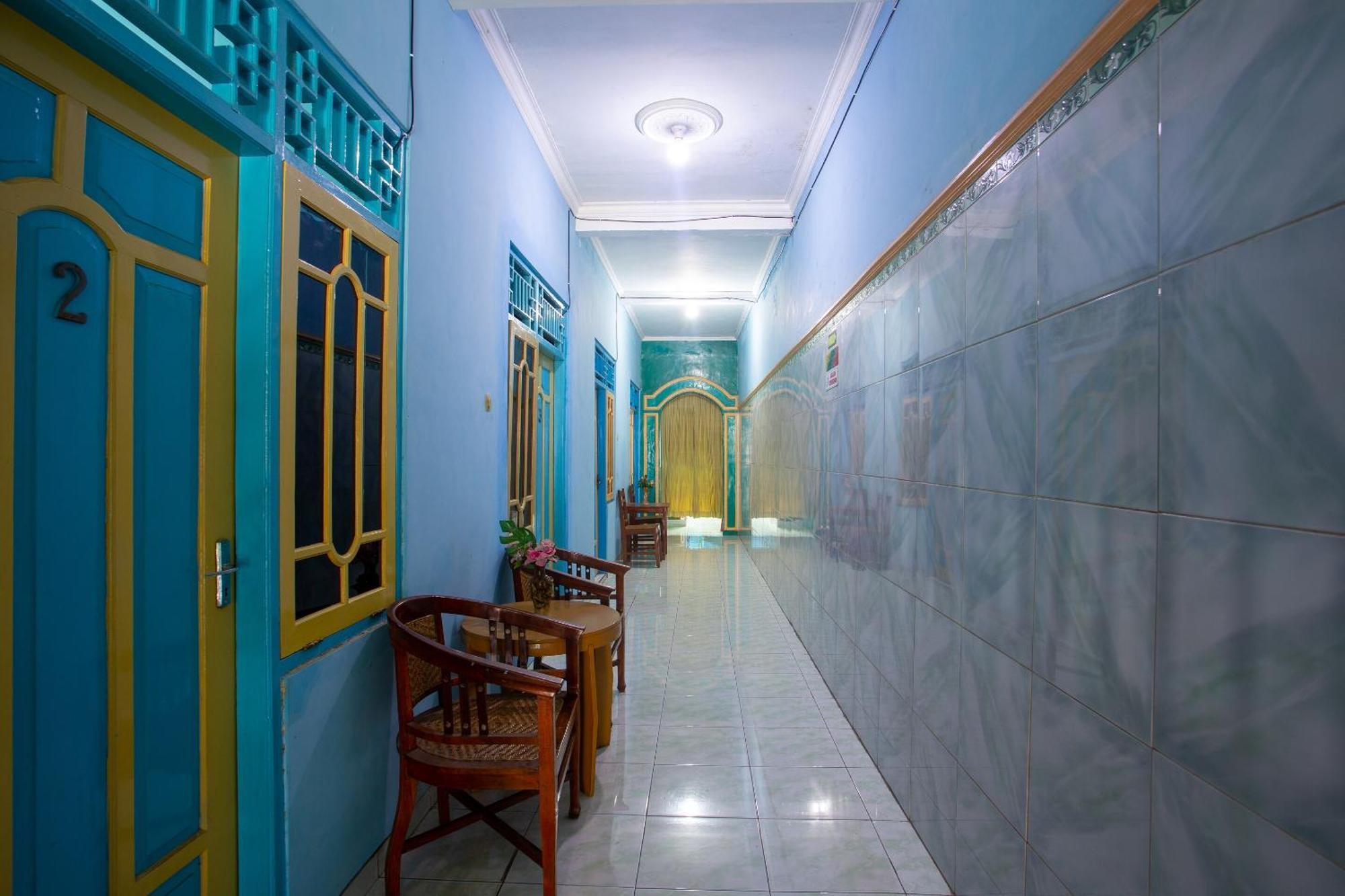 SPOT ON 2871 Hotel Budi Purwokerto Exterior foto