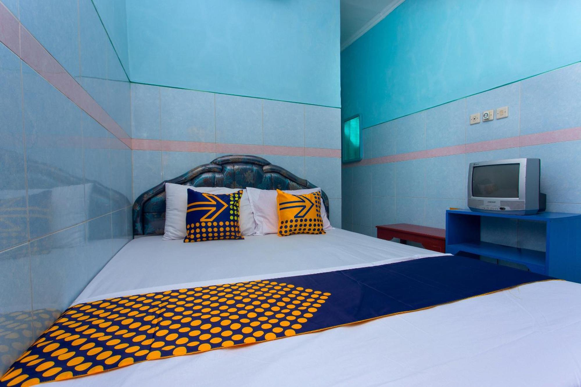 SPOT ON 2871 Hotel Budi Purwokerto Exterior foto
