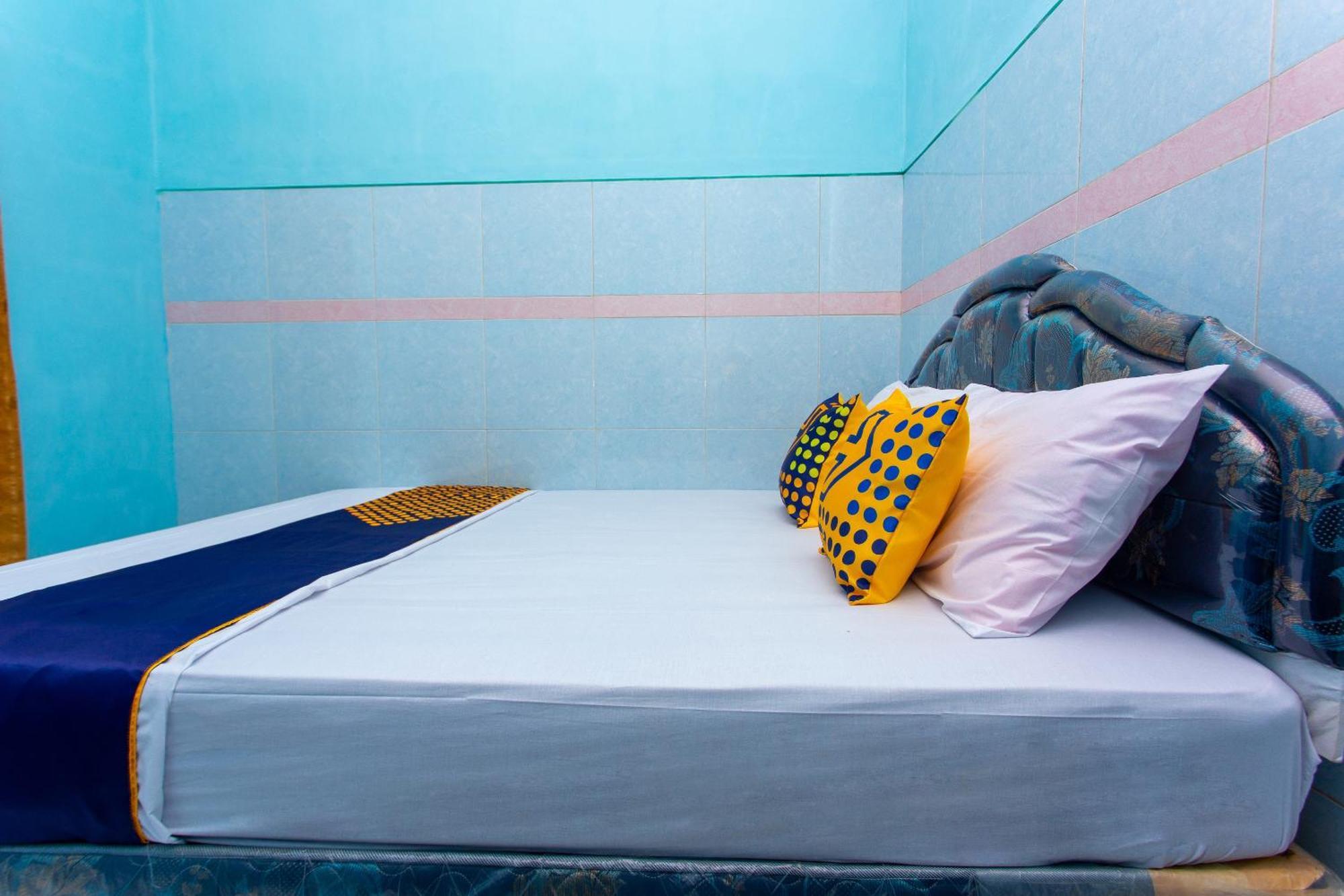 SPOT ON 2871 Hotel Budi Purwokerto Exterior foto
